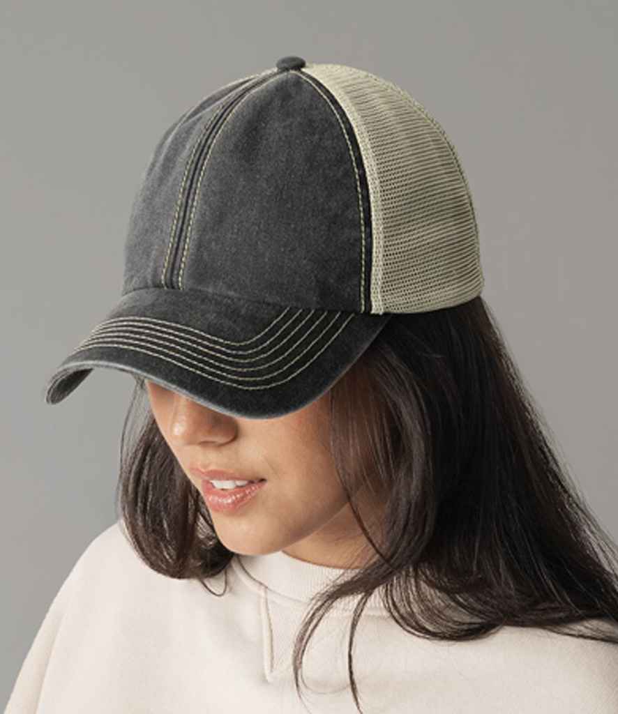 Beechfield 6 Panel Vintage Trucker Cap